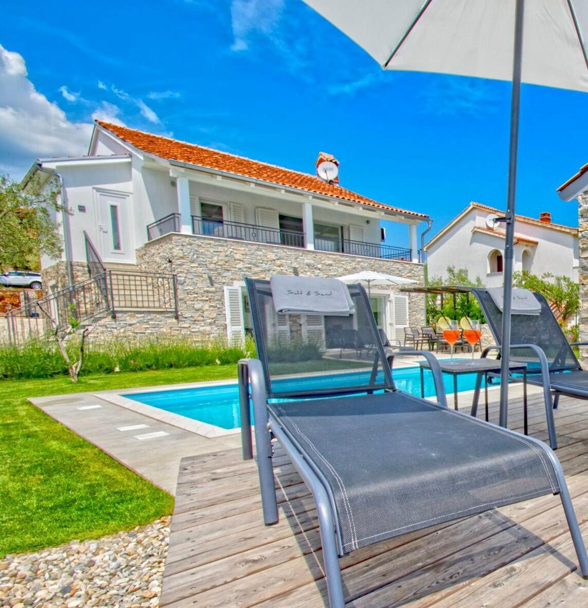 Salt & Sand Villa Kornić Eksteriør billede