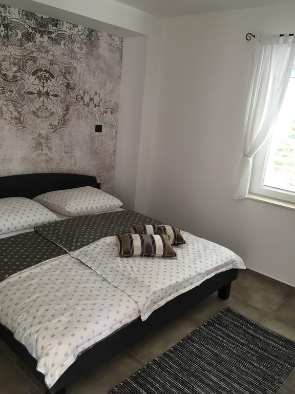 Salt & Sand Villa Kornić Eksteriør billede